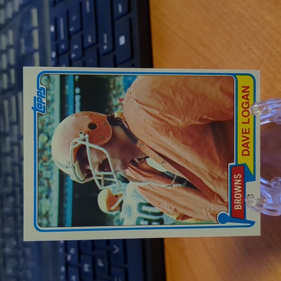 Lot - 1981 Topps + (2) 2021 Panini Prizm Football - Set #3 - Picture 9 of 14